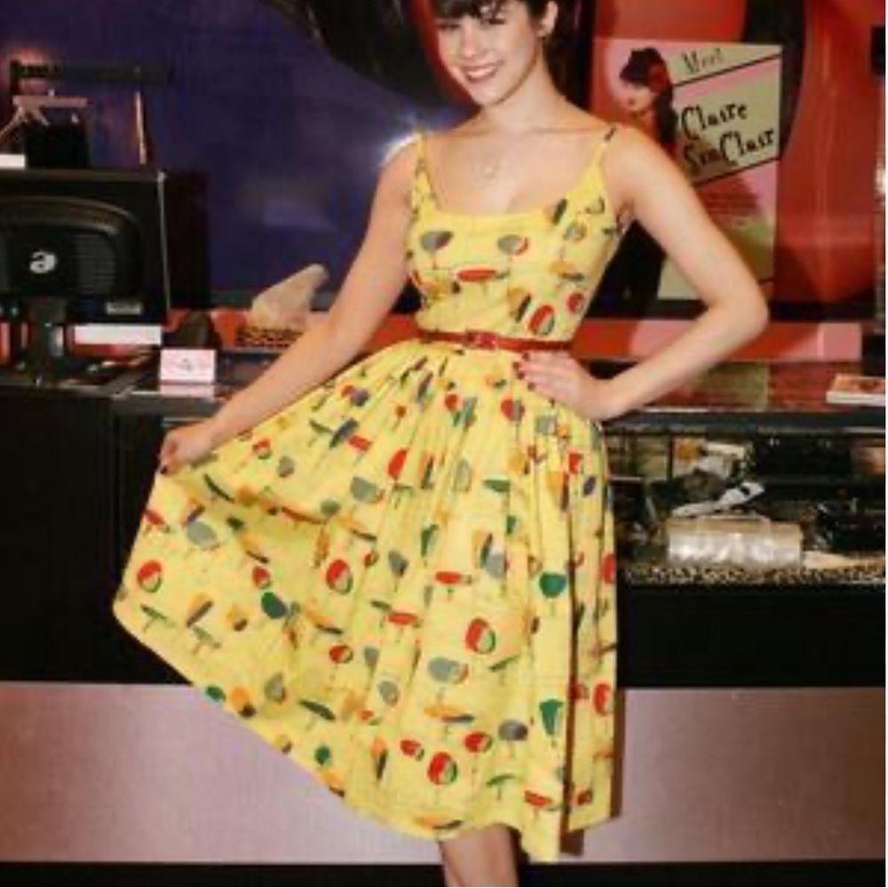 Bettie Page by Tatyana Cocktail print dress Medium cheers swing novelty …